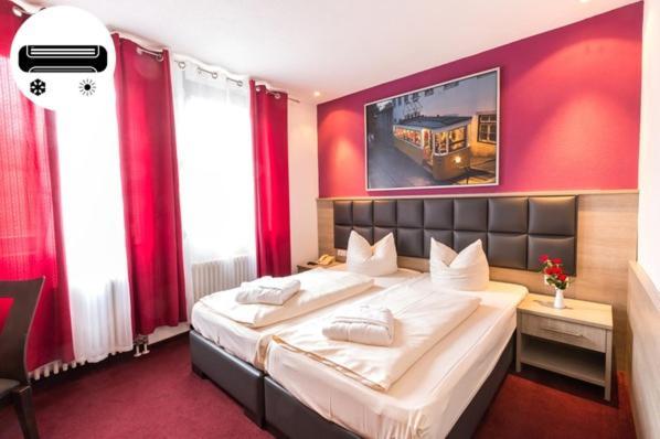 Bavaria Münchner Hof Superior Hotel 3*
